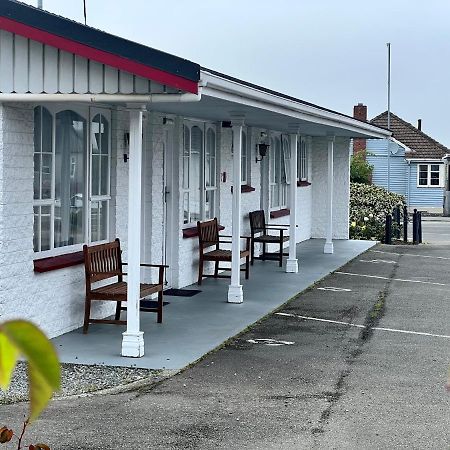 Asure Surrey Court Motel Invercargill Exterior photo